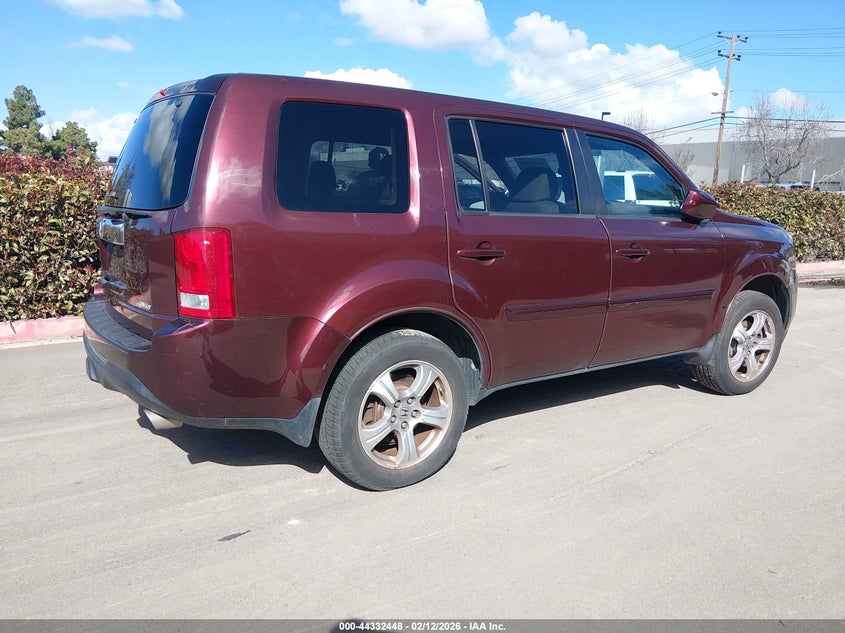 Vin: 5fnyf4h44eb027128, lot: 44828877, honda pilot ex 20144