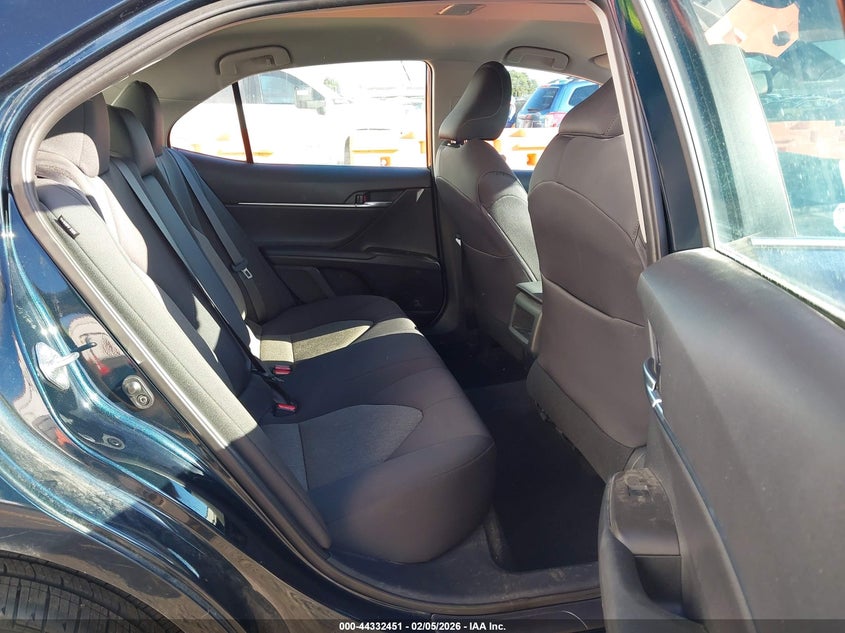 VIN 4T1C11BKXMU036237 2021 TOYOTA CAMRY LE AWD