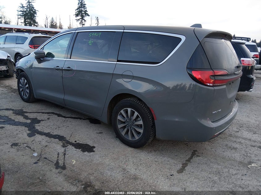 2022 Chrysler Pacifica Hybrid Touring L