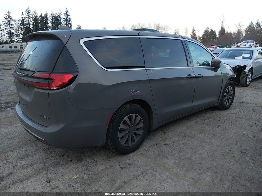 2022 Chrysler Pacifica Hybrid Touring L