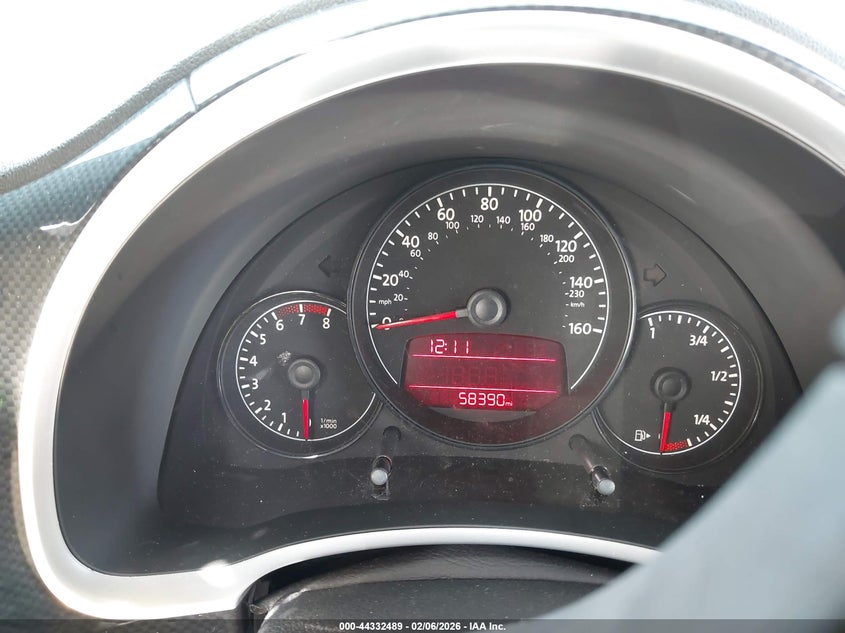 2012 Volkswagen Beetle 2.0T VIN: 3VWV67AT0CM652671 Lot: 44332489