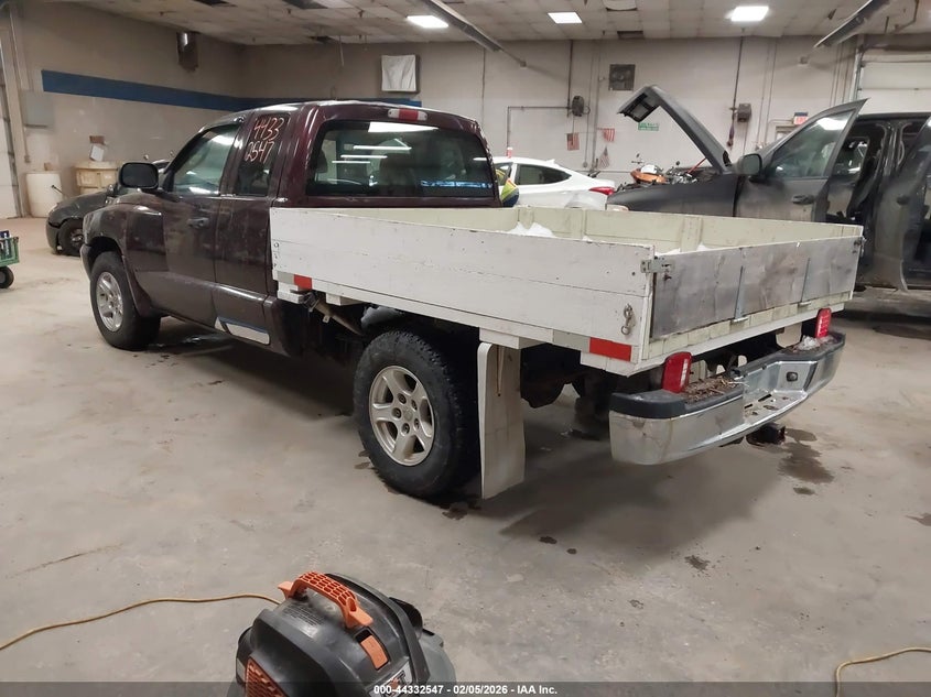 2005 Dodge Dakota Slt