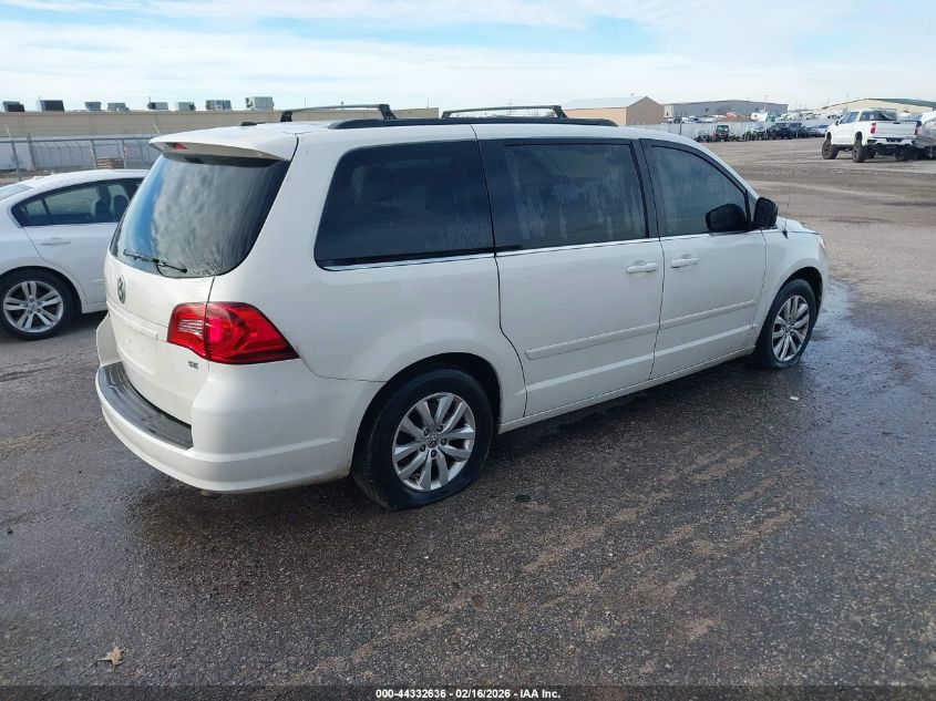 2012 Volkswagen Routan Se