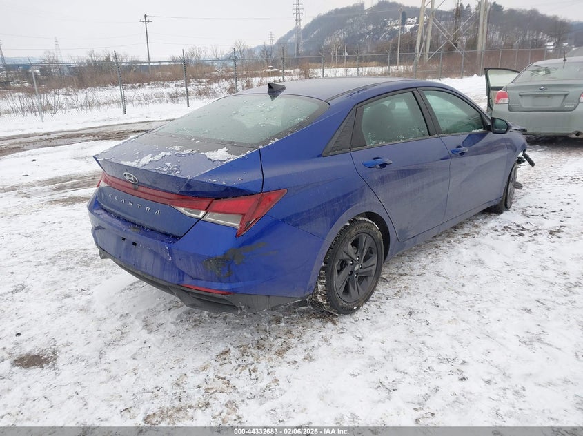 2021 Hyundai Elantra Sel