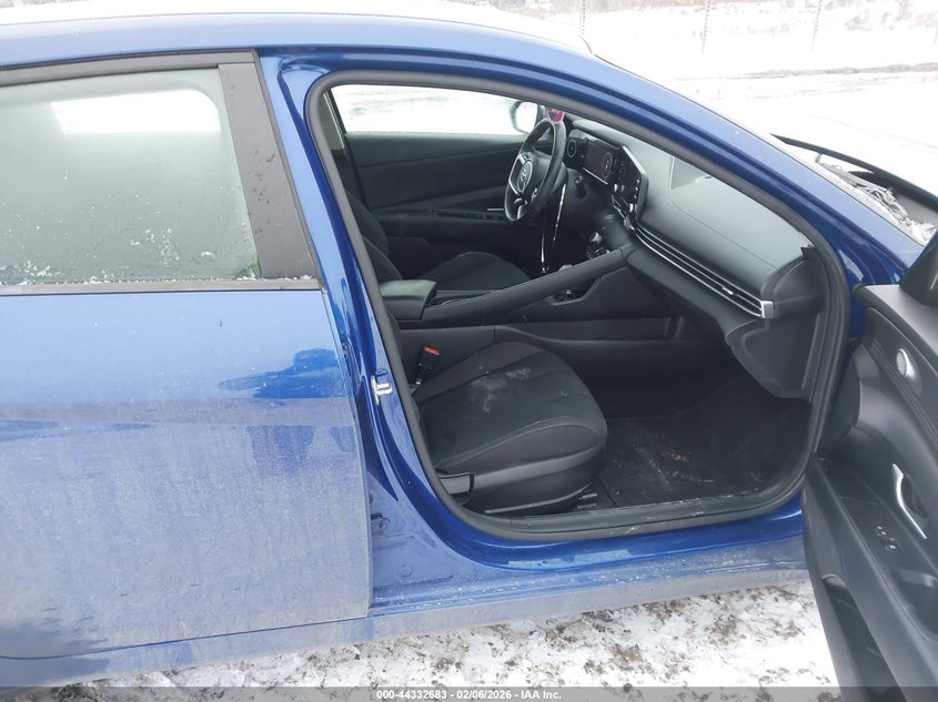 2021 Hyundai Elantra Sel