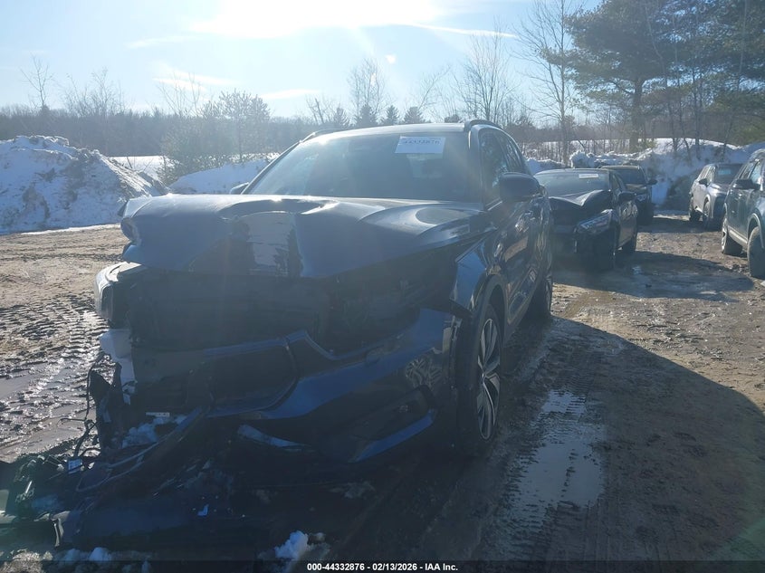 2022 Volvo Xc40 Recharge Pure Electric P8 Twin Plus