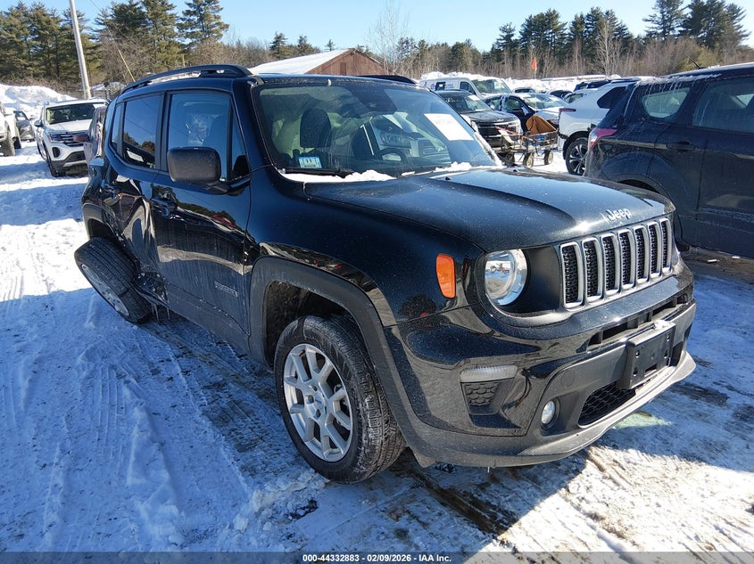 2023 Jeep Renegade Latitude 4X4