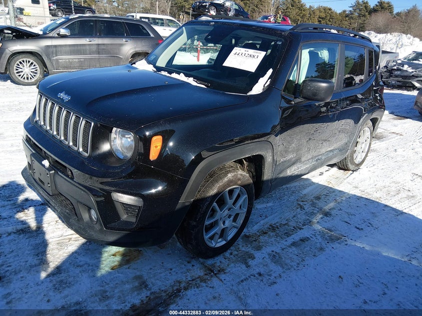 2023 Jeep Renegade Latitude 4X4