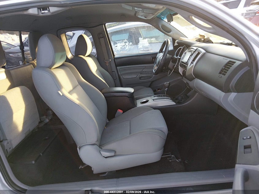 2014 Toyota Tacoma Base V6