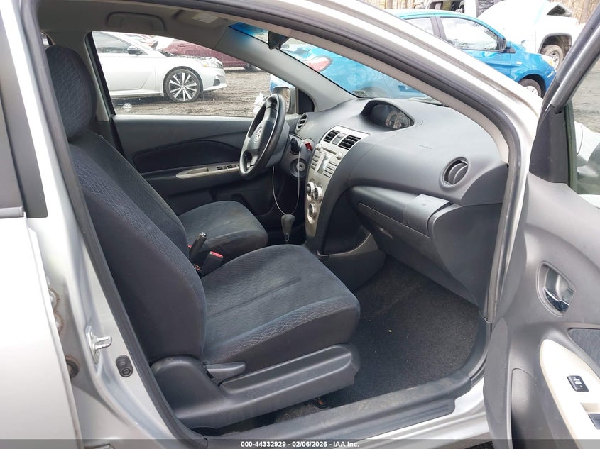 2008 Toyota Yaris