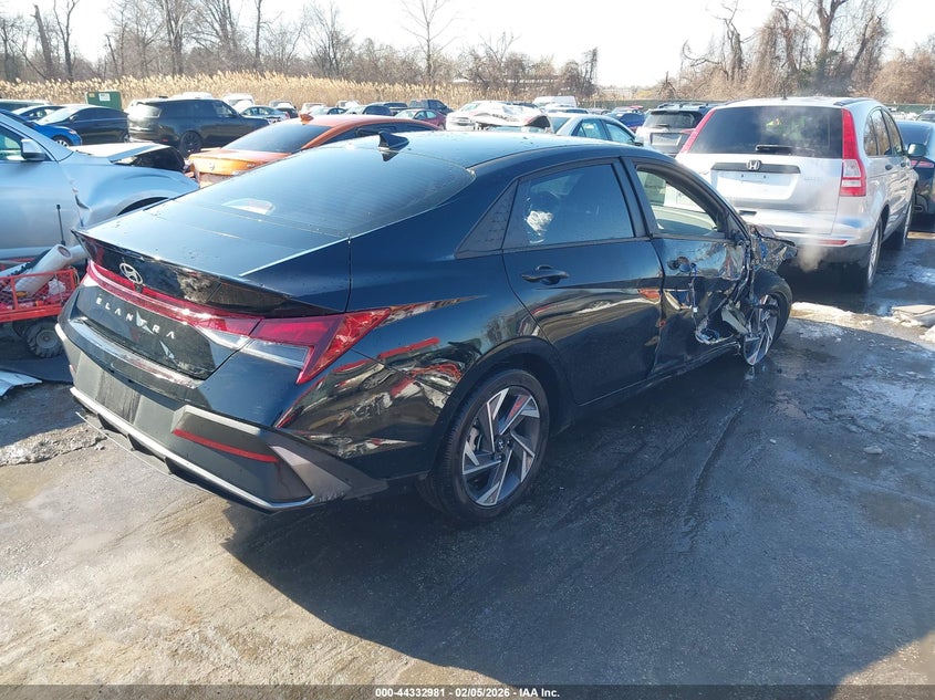 2025 Hyundai Elantra Sel Sport