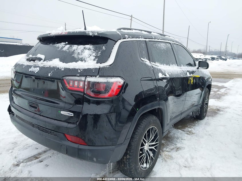 2020 Jeep Compass Latitude 4X4