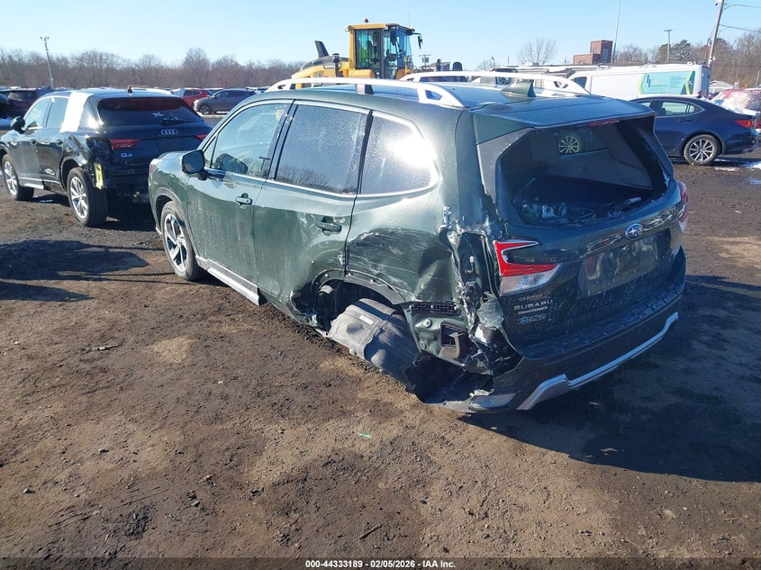 2023 Subaru Forester Touring