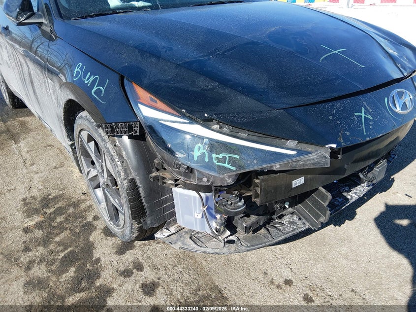 VIN 5NPLS4AG0PH105600 2023 HYUNDAI ELANTRA SEL