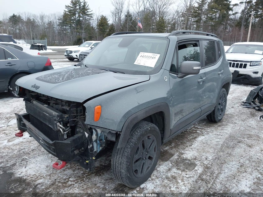 2017 Jeep Renegade Deserthawk 4X4