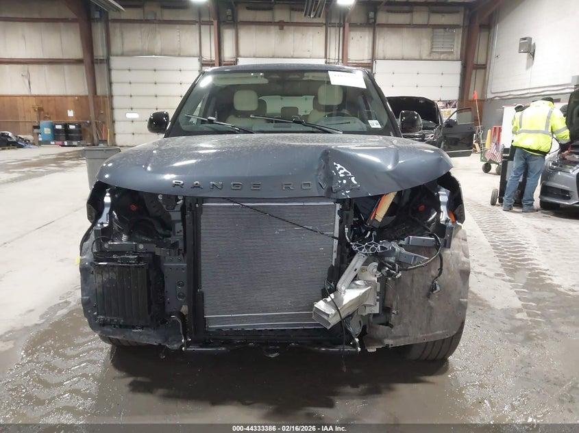 2026 Land Rover Range Rover P530 Se 7 Seat VIN: SALKPBE96TA345354 Lot: 44333386