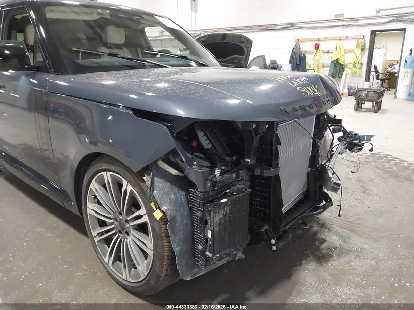 2026 Land Rover Range Rover P530 Se 7 Seat VIN: SALKPBE96TA345354 Lot: 44333386
