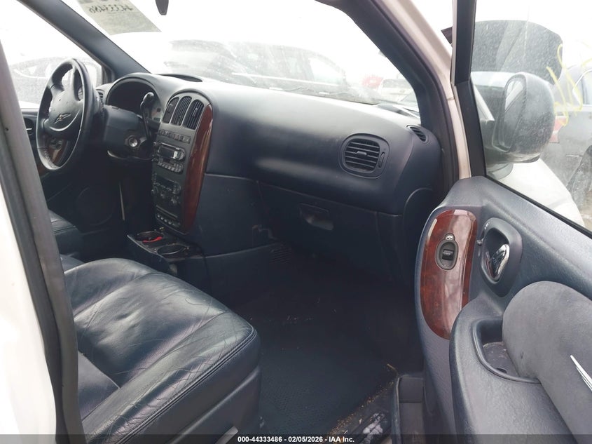 2002 Chrysler Town & Country Limited