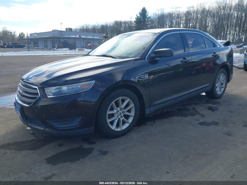 2013 Ford Taurus Se