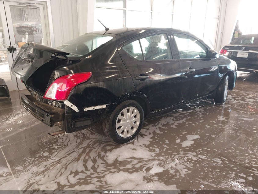 2016 Nissan Versa 1.6 S