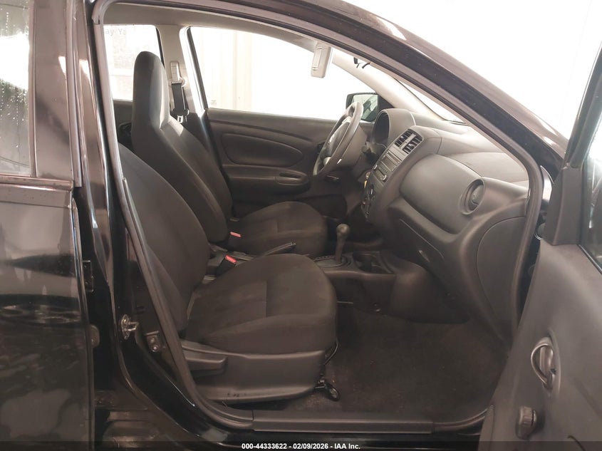 2016 Nissan Versa 1.6 S