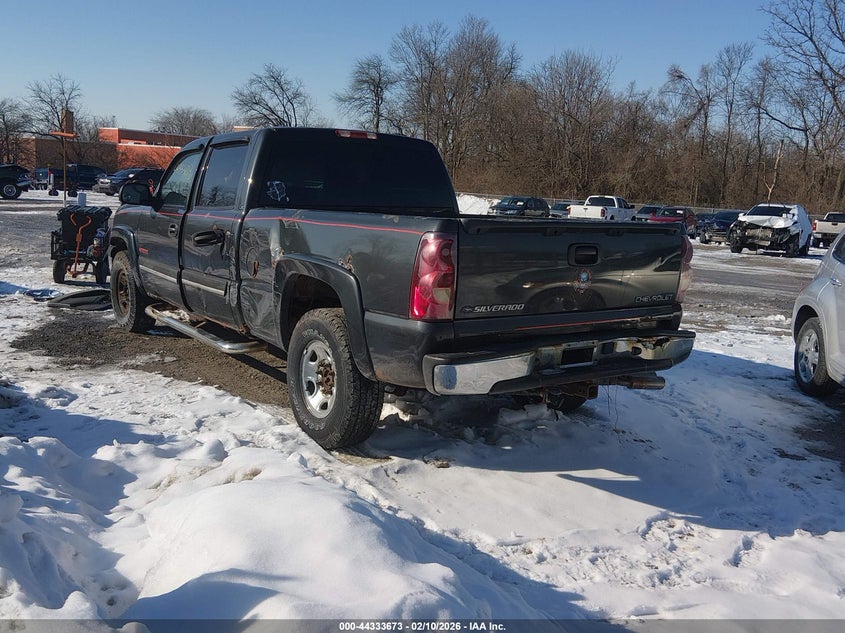 2003 Chevrolet Silverado 1500Hd Ls