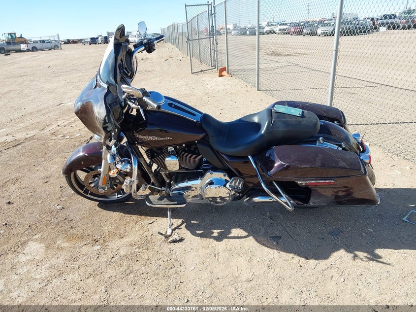 2014 Harley-Davidson Flhxs Street Glide Special VIN: 1HD1KRM11EB674139 Lot: 44333761
