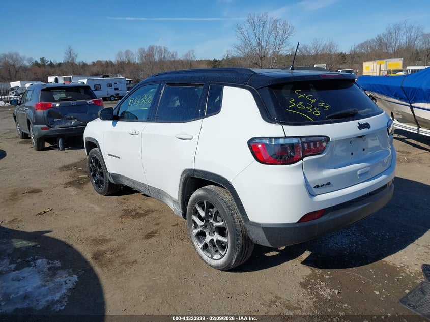 2022 Jeep Compass Altitude 4X4