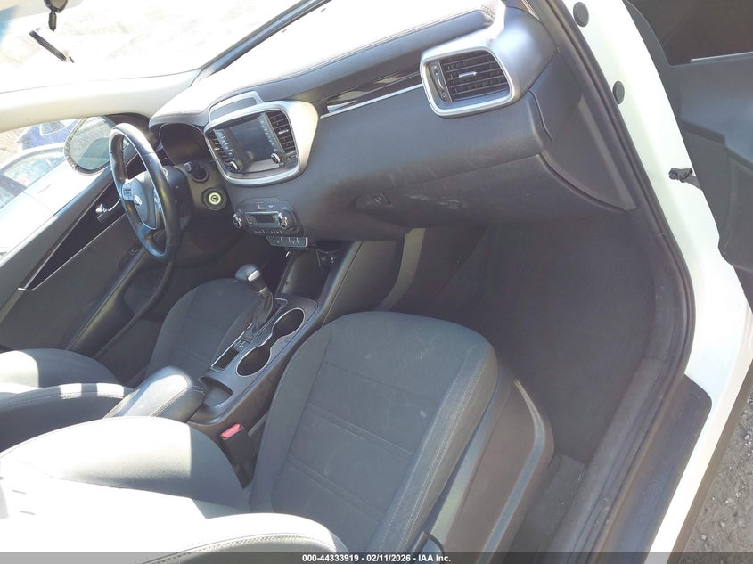 2019 Kia Sorento 3.3L S