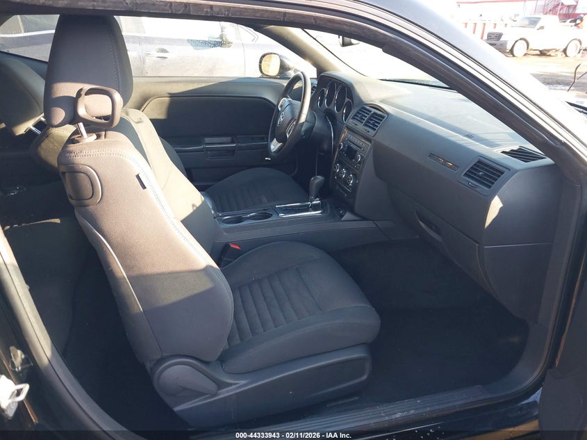 2014 Dodge Challenger Sxt