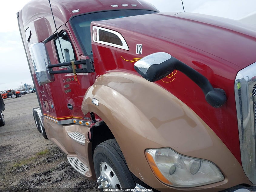 2021 KENWORTH T680