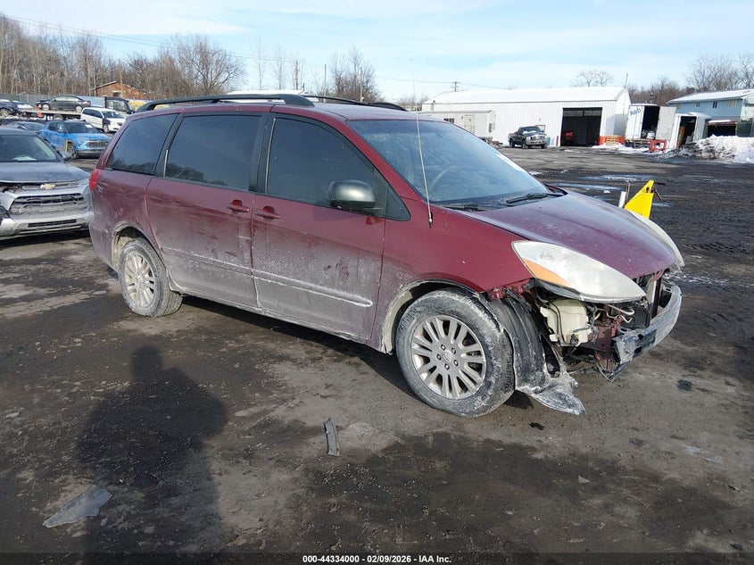 2010 Toyota Sienna Le