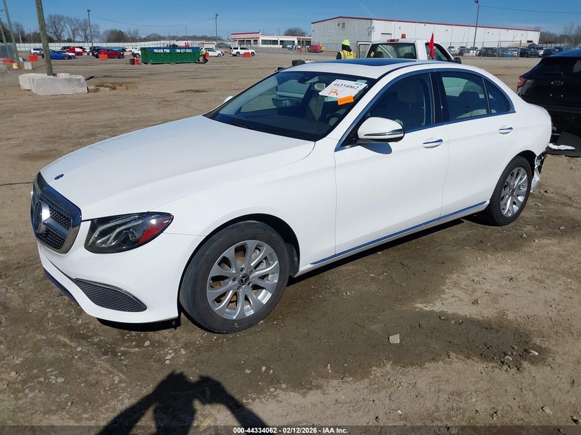 2019 Mercedes-Benz E 300
