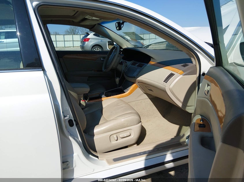 2006 Toyota Avalon Xls