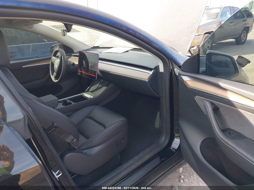 2024 Tesla Model Y Long Range Dual Motor All-Wheel Drive