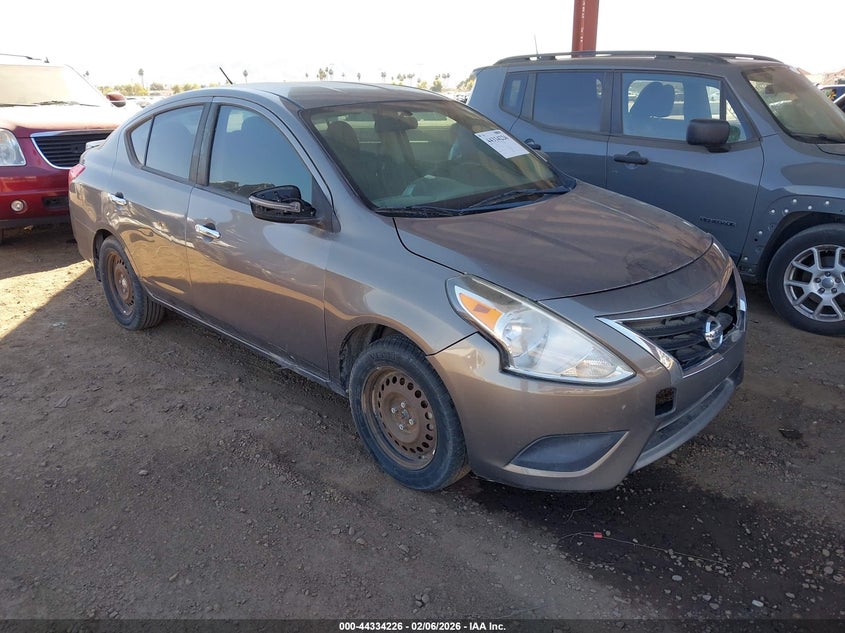 2015 Nissan Versa 1.6 Sv
