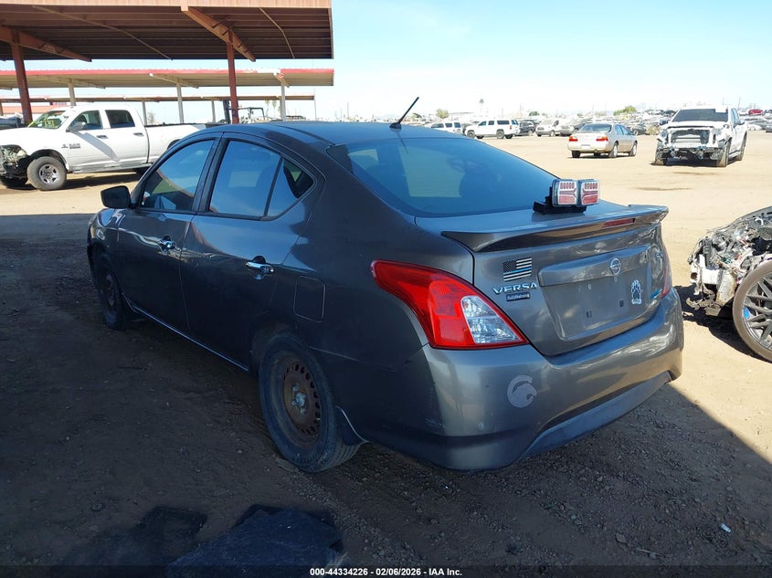 2015 Nissan Versa 1.6 Sv