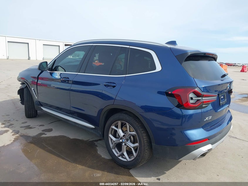 2023 BMW X3 xDrive30I
