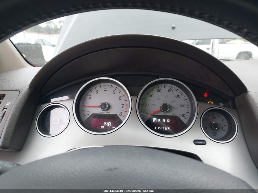 2011 Volkswagen Routan Se VIN: 2V4RW3DG5BR670821 Lot: 44334340