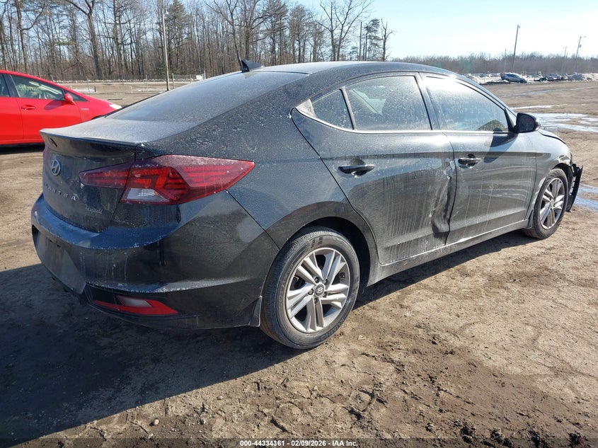 2019 Hyundai Elantra Sel