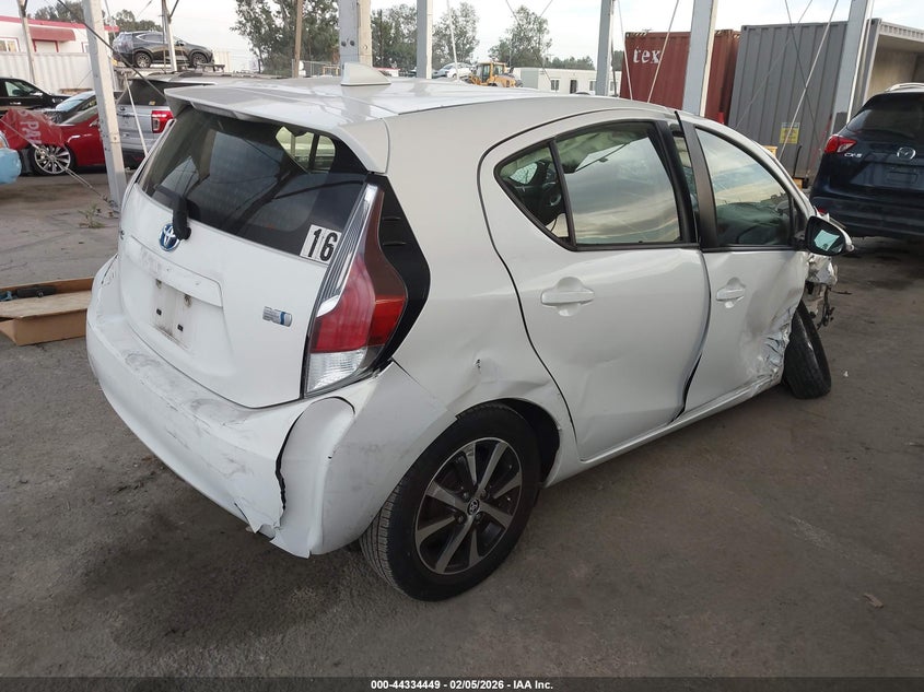 2015 Toyota Prius C One