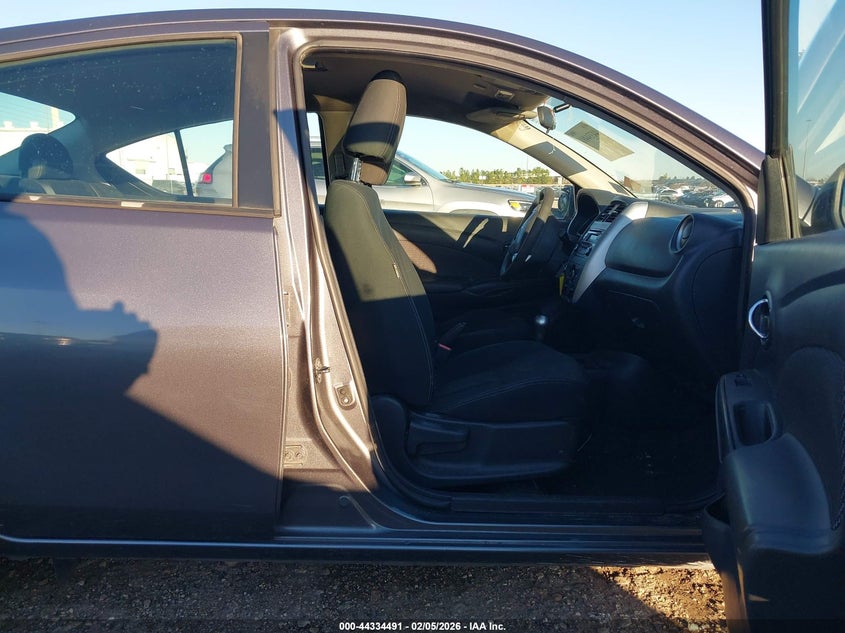 2016 Nissan Versa 1.6 S/1.6 S+/1.6 Sl/1.6 Sv