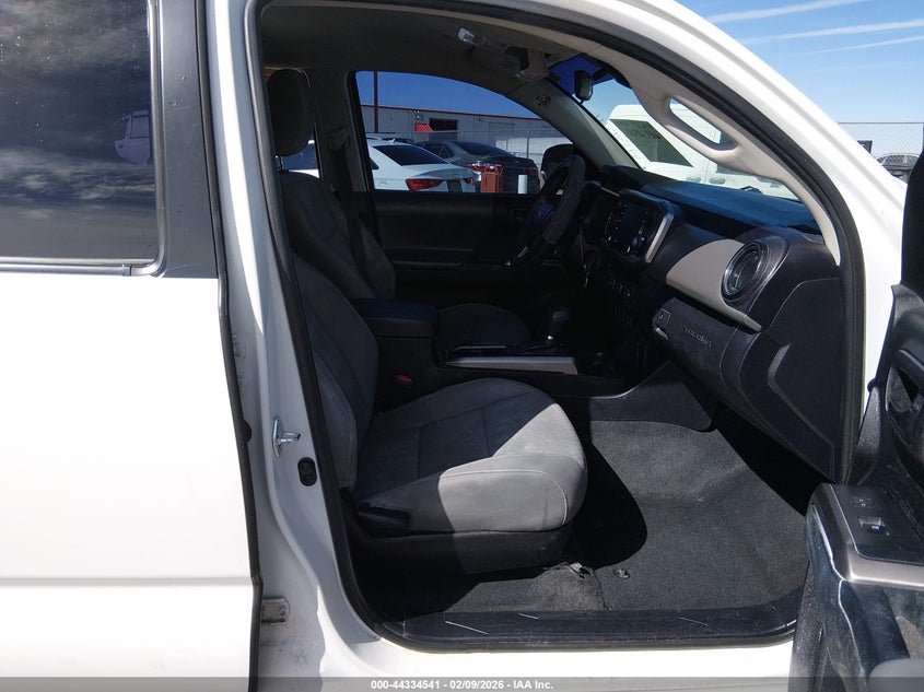 2022 Toyota Tacoma Sr5