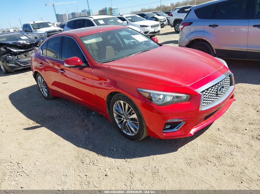 2023 Infiniti Q50 Luxe