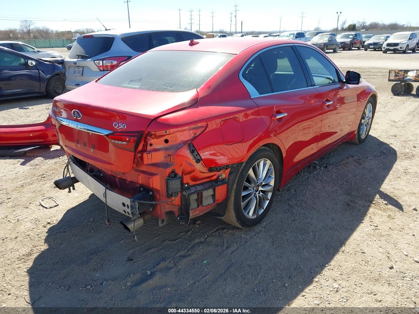 2023 Infiniti Q50 Luxe