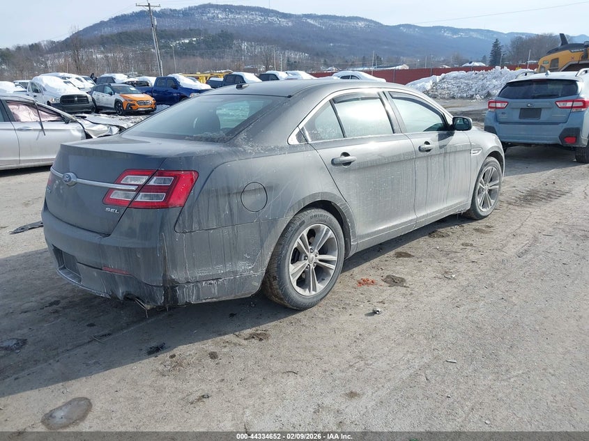 2015 Ford Taurus Sel