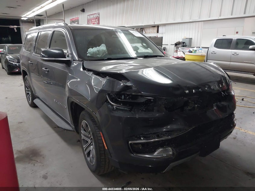 2023 Jeep Wagoneer L
