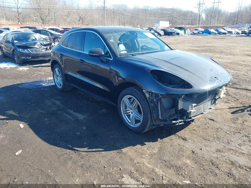 2015 Porsche Macan S