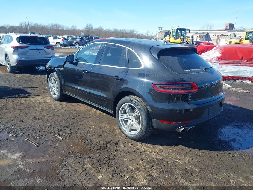 2015 Porsche Macan S