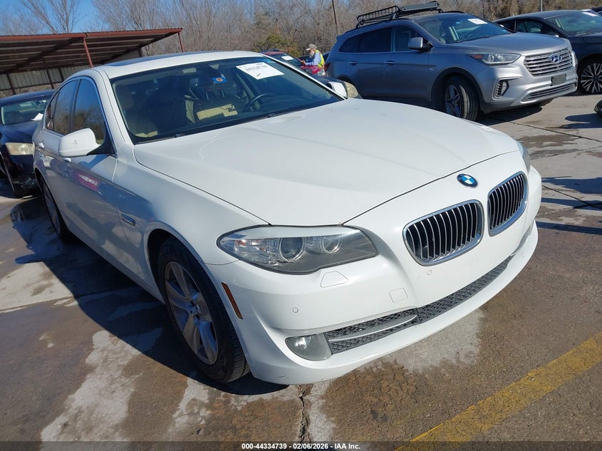 2011 BMW 528I